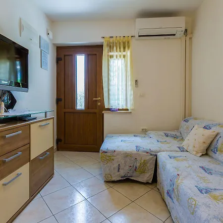 Apartamento Vintage-style Nur 70 Meter Zum Mit Meerblick Und Parkplatz