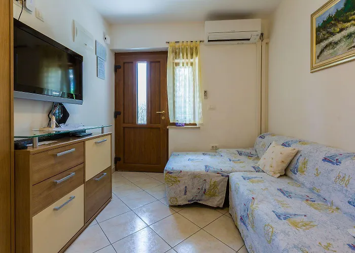 Apartamento Vintage-style Nur 70 Meter Zum Mit Meerblick Und Parkplatz