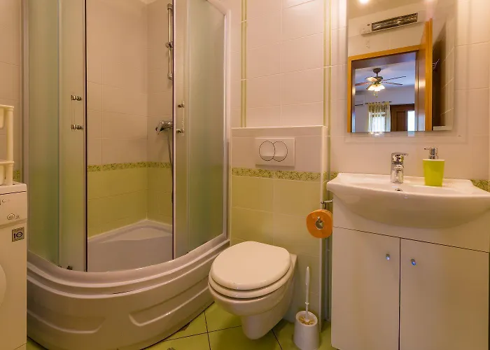 Vintage-style Nur 70 Meter Zum Mit Meerblick Und Parkplatz Crikvenica