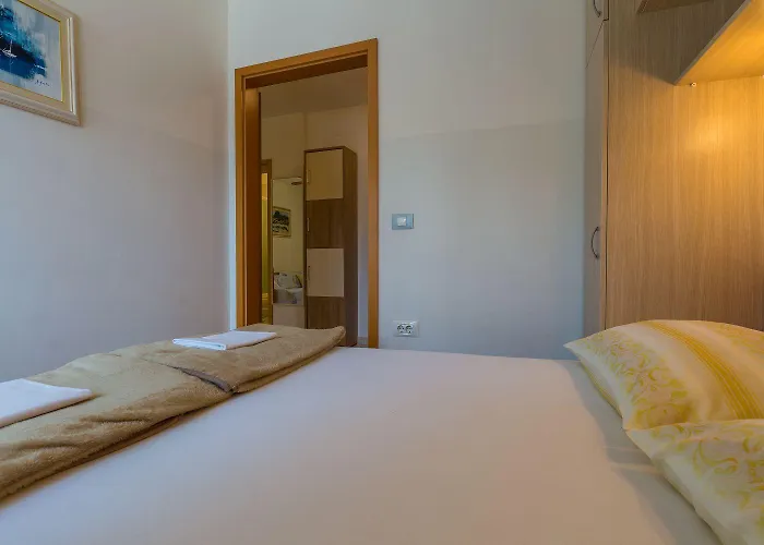 Vintage-style Nur 70 Meter Zum Mit Meerblick Und Parkplatz Crikvenica