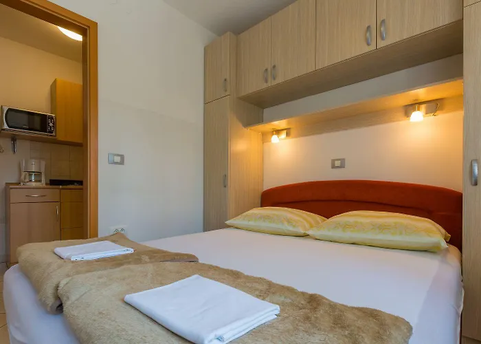 Vintage-style Nur 70 Meter Zum Mit Meerblick Und Parkplatz *