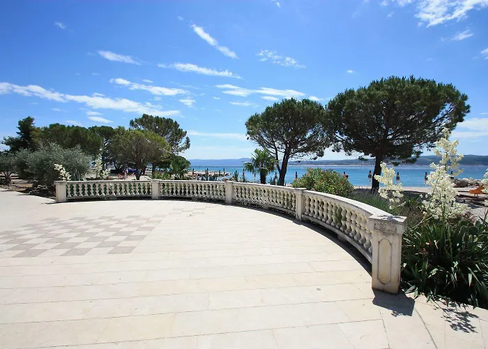 Apartamento Vintage-style Nur 70 Meter Zum Mit Meerblick Und Parkplatz